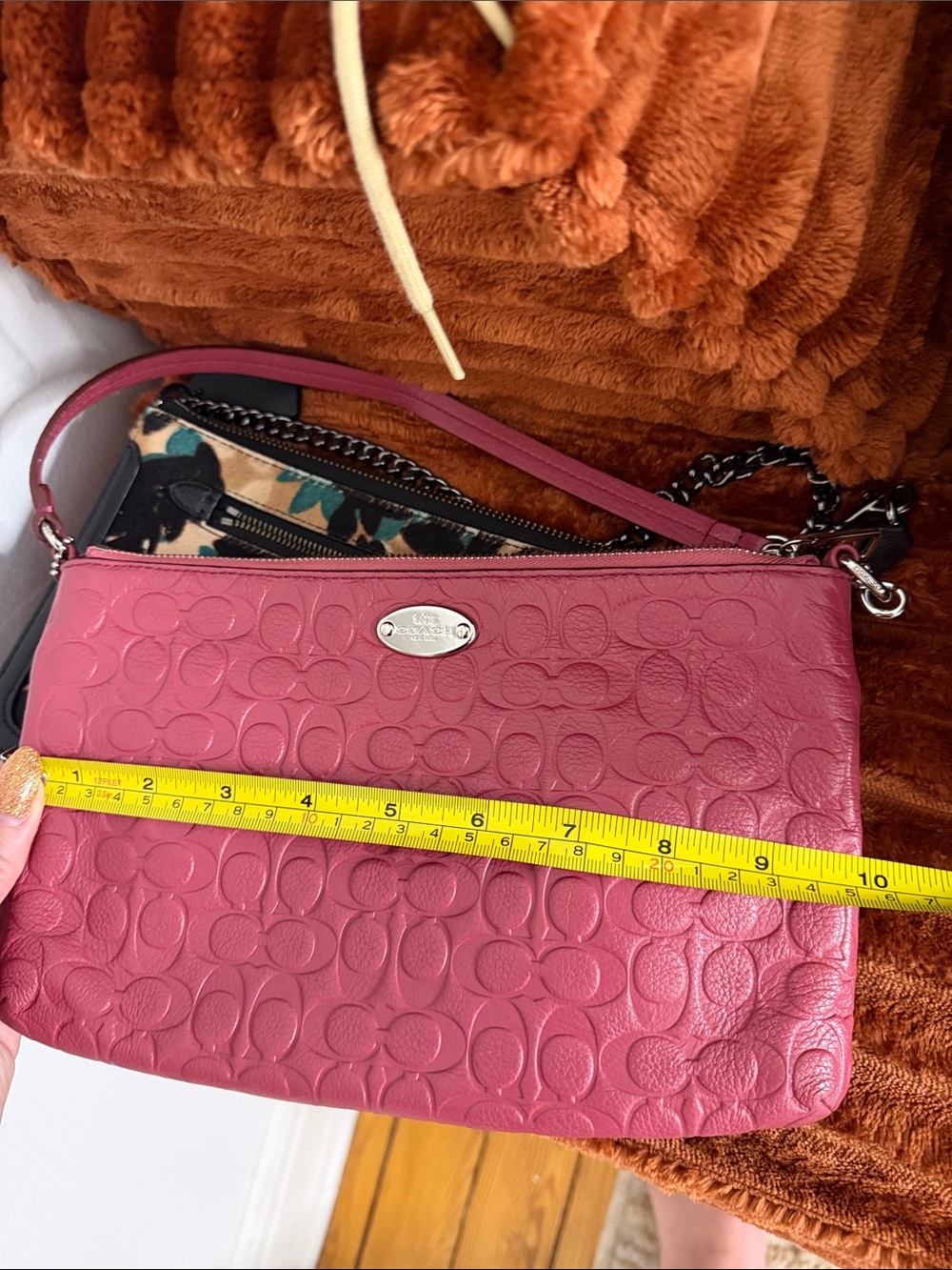 Coach Pebbled embossed Signature large Wristlet in pink - Picture 10 of 10